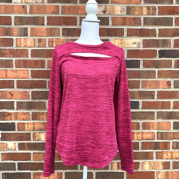 Juicy Couture Tops - 〰️Juicy Couture long sleeve yoga top〰️